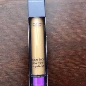 Tarte Shape Tape glow wand in the shade agleam
